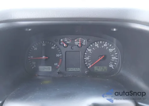 2000 Volkswagen Eurovan Mv from USA, damaged, VIN WV2MH4708YH136589